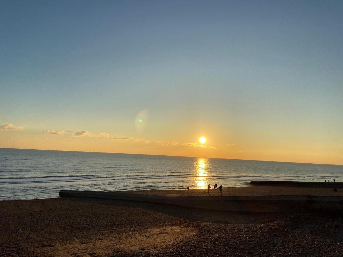 The Windsor By Gge, Beach, Sleeps 4 Apartment Brighton